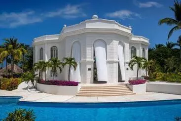 ホテル Excellence Riviera Cancun All Inclusive - Adults Only