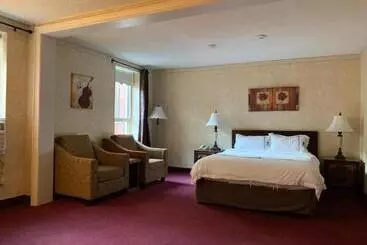 酒店 Royal Inn & Suites