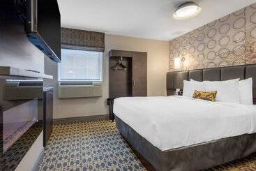 The Champlain Waterfront Hotel Ascend Hotel Collection