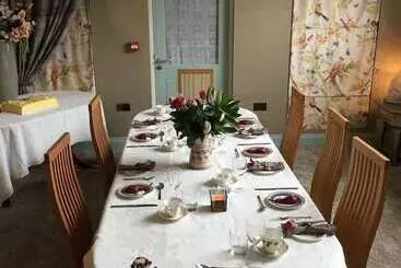 Luxury Cottage Clocktower/royal Hillsborough