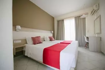 アパートホテル Artemis Comfort & Pleasure