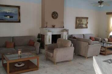 Hotel Elena Apartments