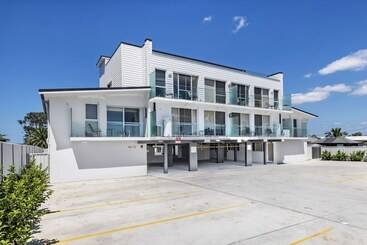 מלון דירות Lakes Resort Toukley