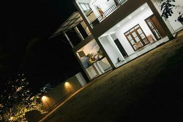 Otel Nilaro Holiday Resort