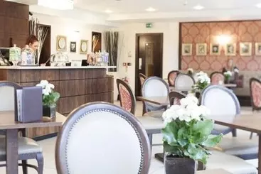 فندق Champneys Tring