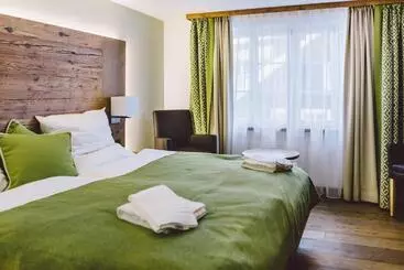 فندق & Restaurant Zum Schwarzen Bären