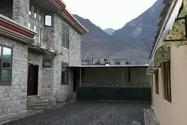 ペンション Gilgit Deosai Executive Guest House