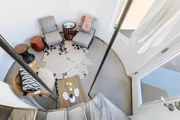 Retkeilymaja The Castle House Estate