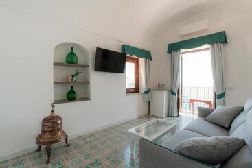 ペンション Villa Nettuno