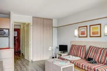 فندق Le Moulin Des Cordeliers S4