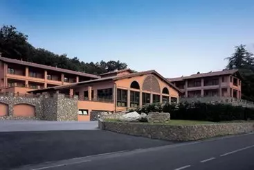 Otel Meridiana Country