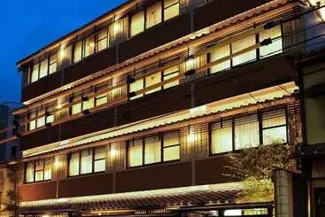 Watazen Ryokan   Established In 1830