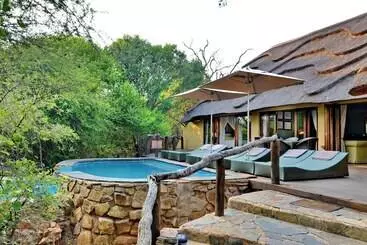 Hotelli Motswiri Private Safari Lodge