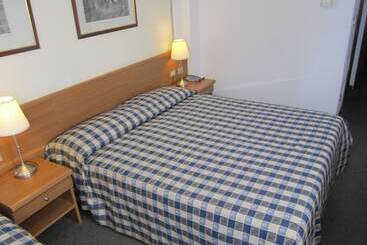 فندق De La Telecabine