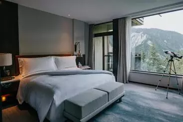 Hotel Intercontinental Resort Jiuzhai Paradise, An Ihg