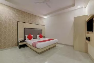 هتل Oyo 22927 Mstays