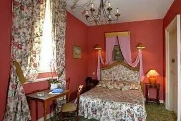 فندق Château De L Aubrière   Teritoria