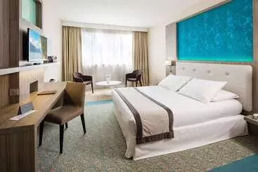 Golden Tulip Aix Les Bains   Hotel & Spa