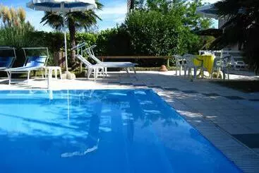 בית מלון כפרי Albergo Boomerang