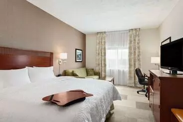 בית מלון כפרי Hampton Inn Colchester