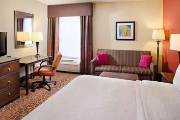 هتل Hampton Inn Columbia