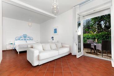 فندق Villa Oriana Relais