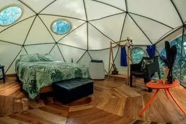 Aamiaismajoitus (B&B) Faith Glamping Dome Costa Rica