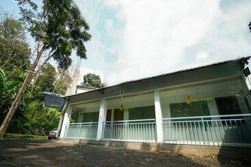 Hotel Lime Light Resort Munnar