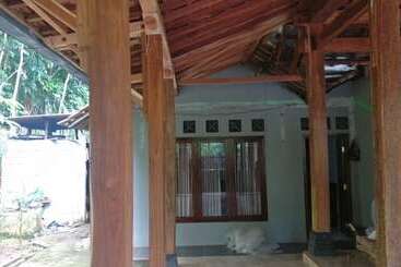 Hostel Dista Homestay