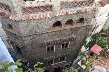 アパートホテル The Earth House