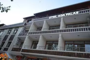 Ada Palas Otel