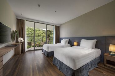 Flamingo Resort Cat Ba