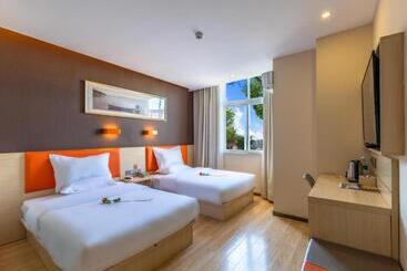 Otel 7days Premium Xichang Torch Plaza Qionghai Wetland Park Branch