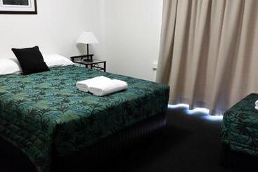 モーテル Port Denison Motor Inn