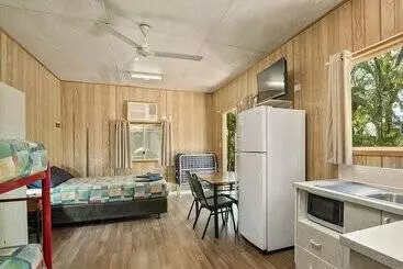 Motel Riverview Tourist Village