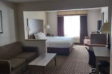 ホテル Baymont By Wyndham Auburn