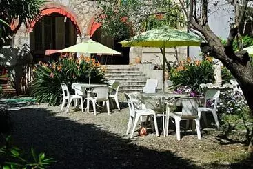 ホテル Hôtel Castel Mistral