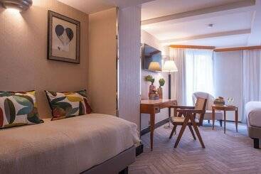 هتل Les Jardins Du Marais