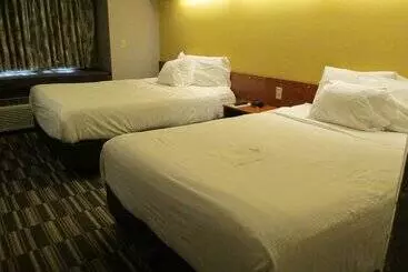 Microtel Inn & Suites By Wyndham New Ulm