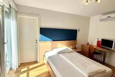 Hotelli B&b Garni Erika