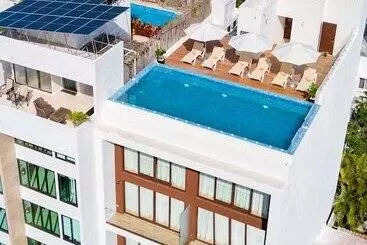 アパートホテル Tú Paraiso Privado  Lahun Suites Playa Del Carmen