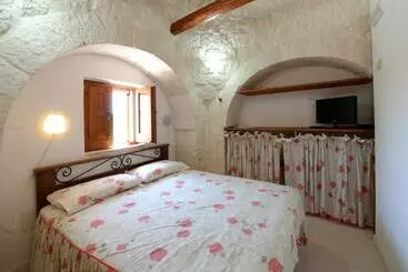 Szálloda Agriturismo Con Trullo