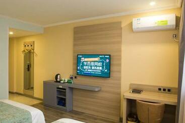 酒店 Greentree Alliance Huai An Health West Road City Government