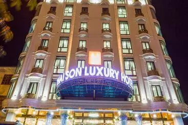 Szálloda Thai Son Luxury