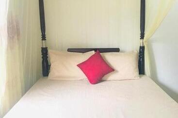 פנסיון Summer House Mirissa