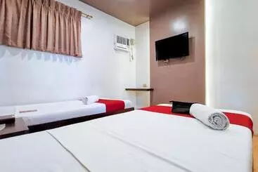Hotel Reddoorz Plus Near Robinsons Place Gensan