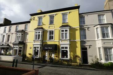 ペンション Caer Menai