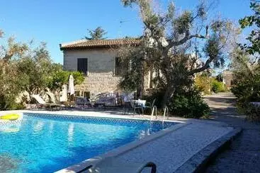 Bed & Breakfast Casa Ulmi Con Piscina