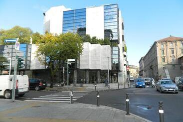 پانسیون Caravaggio Apartments