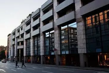 Pensió Caravaggio Apartments
